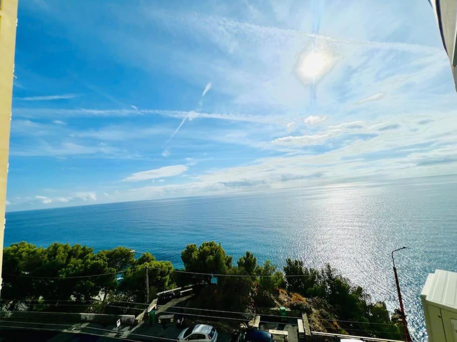 Suite Sunset 22 - Fronte Mare San Remo Exterior foto